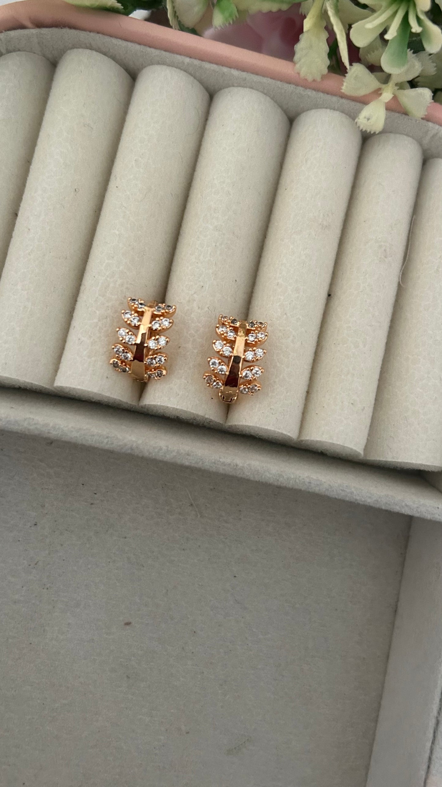 Trendy Leaf Pattern CZ Stone Bali Earrings for Women