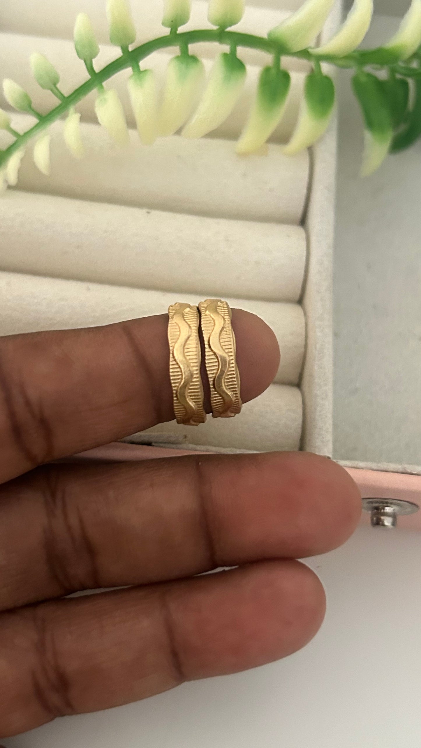 Panchaloham Toe Rings Unpolished Finish pair of 2| Wavy Pattern Ethnic Design