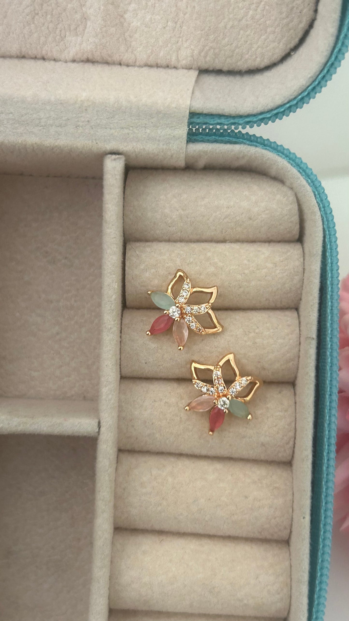 CZ MULTICOLOURED FLOWER STUD