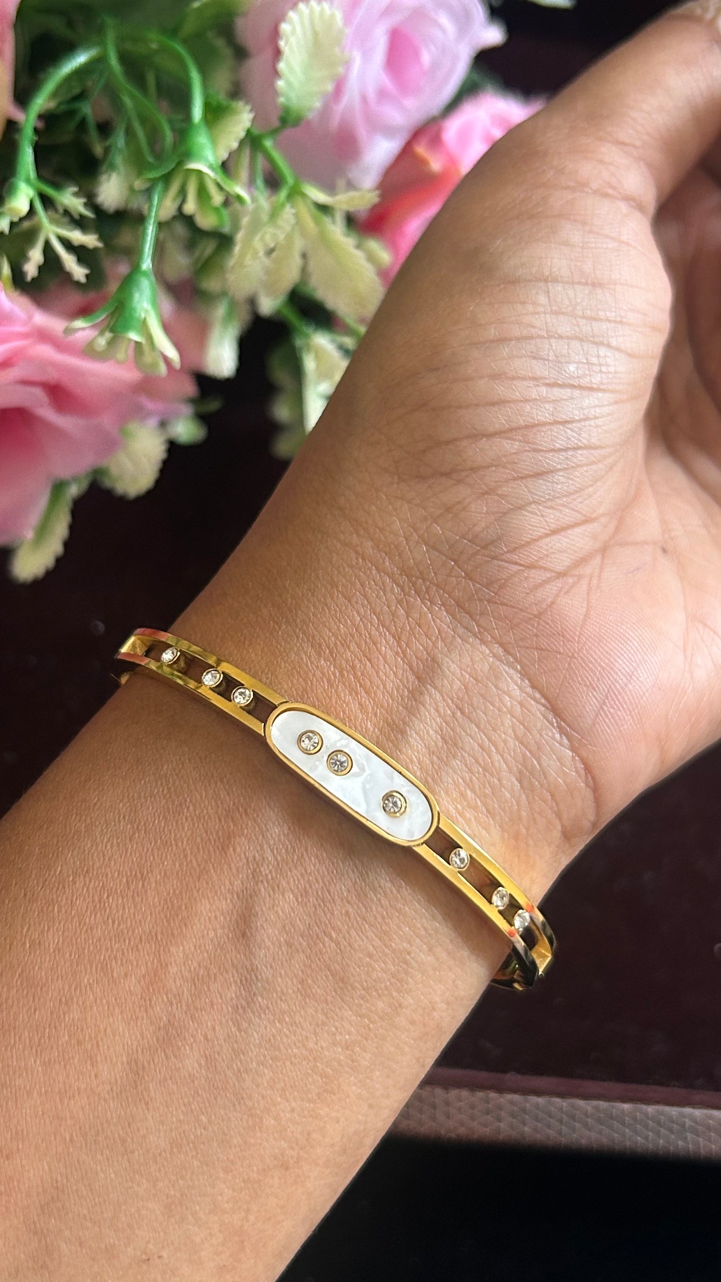 Minimalist Gold Tone Openable Kada with White Enamel Panel