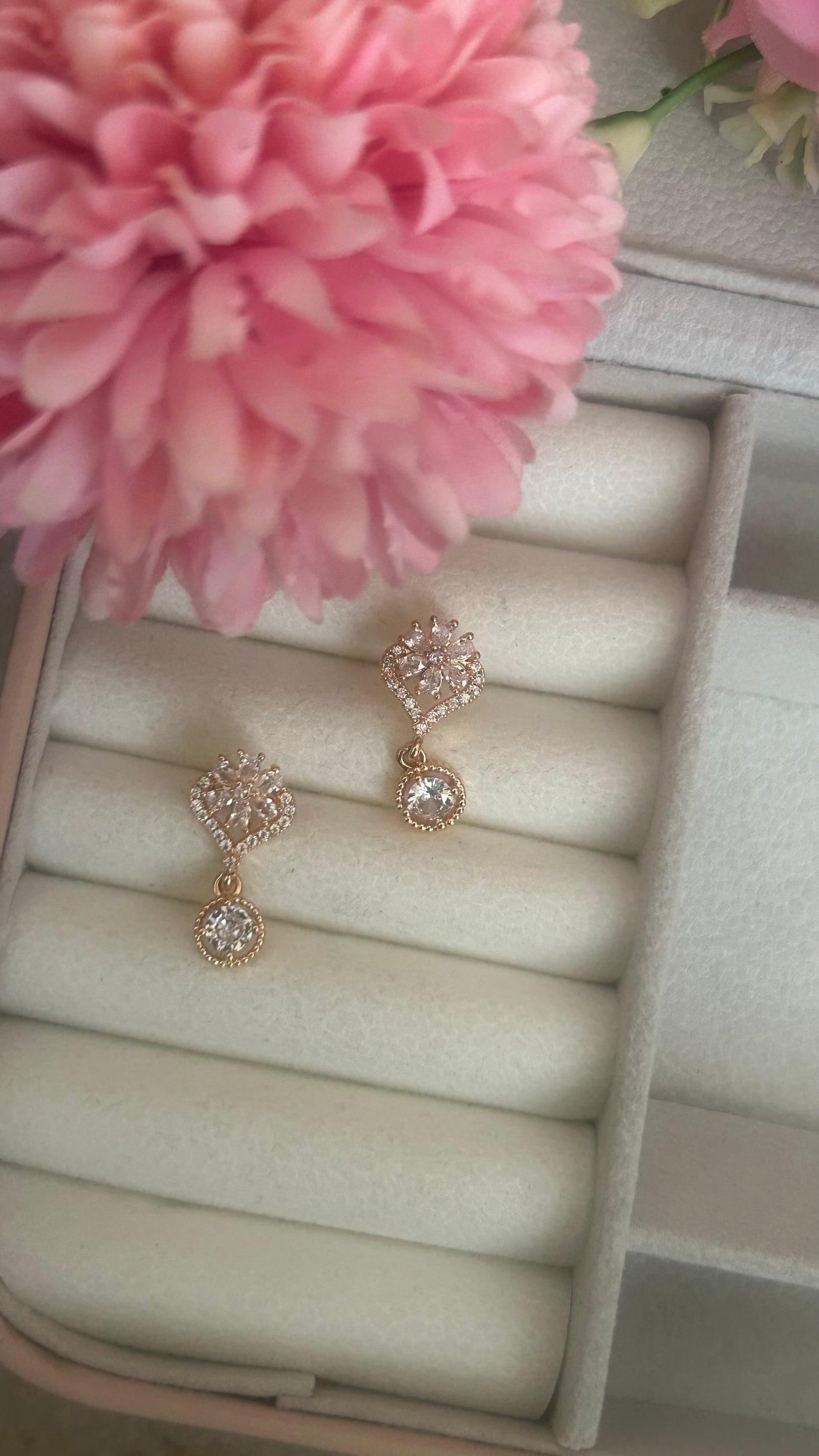 CZ flower stud with drops