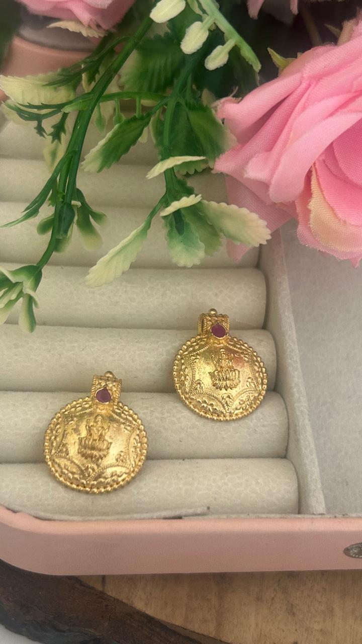 “Panchaloham Unpolished Lakshmi Coin Sutralu | Traditional wear”