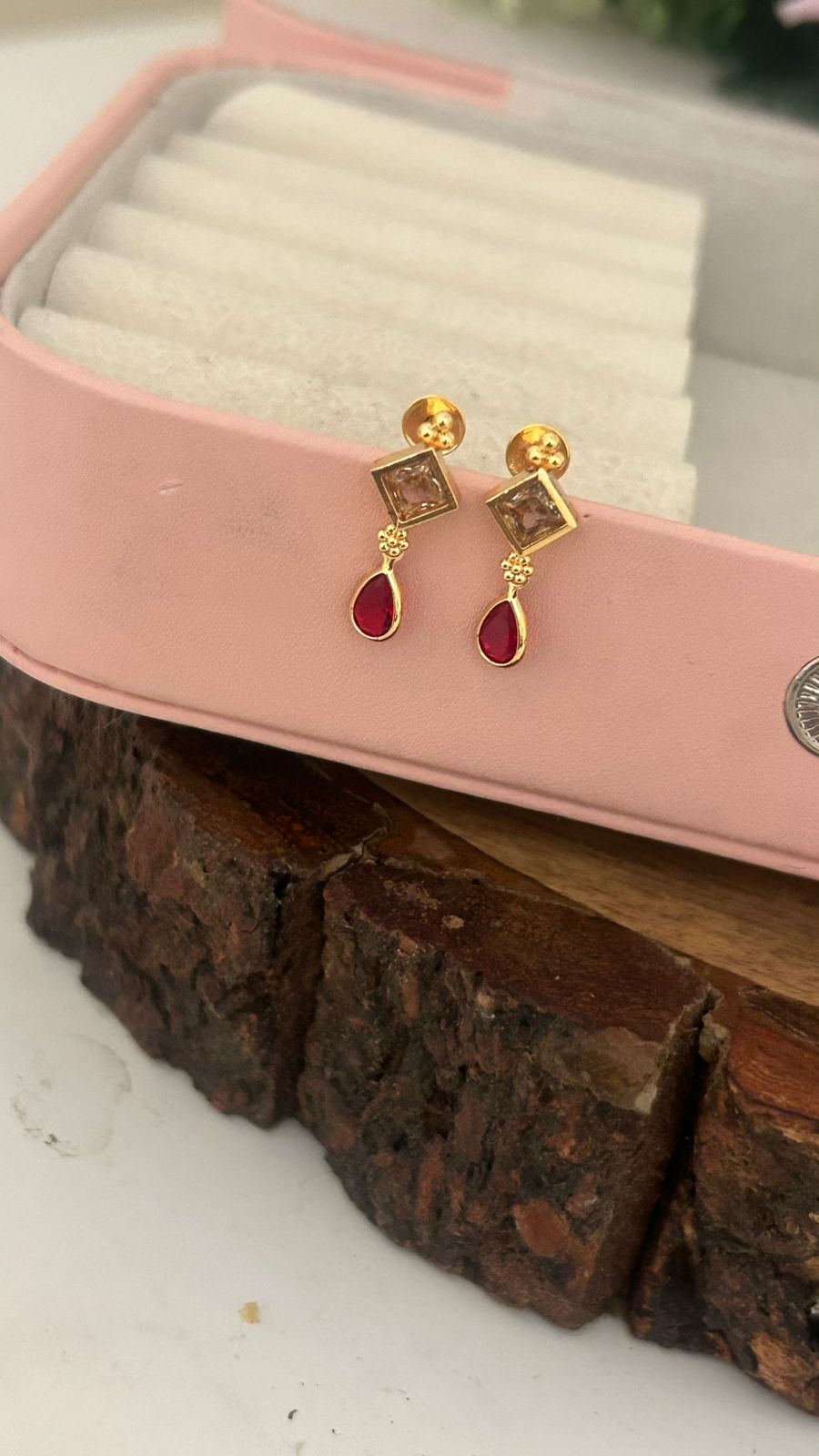 Traditional Screwback Earrings with Diamond Look Stone & green Drop