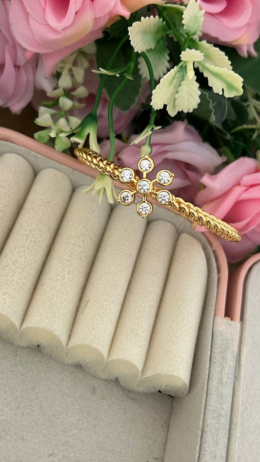 Divine Bloom Panchaloham Kada with polish