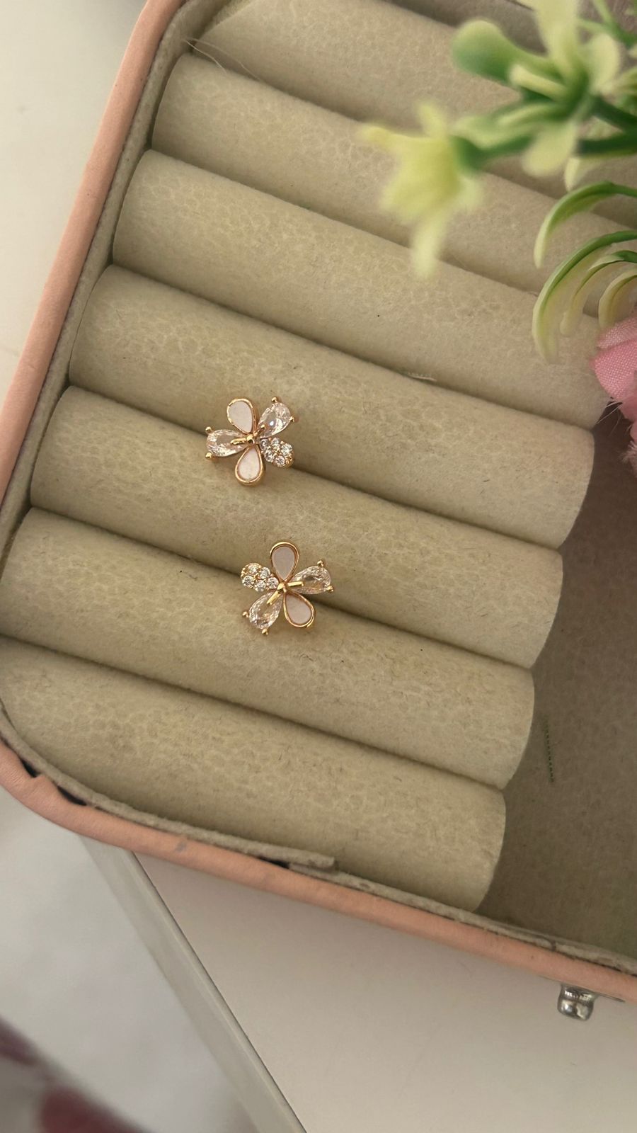 Flower Style CZ Stone Stud Earrings – Sparkling Gold Plated Fashion Earrings