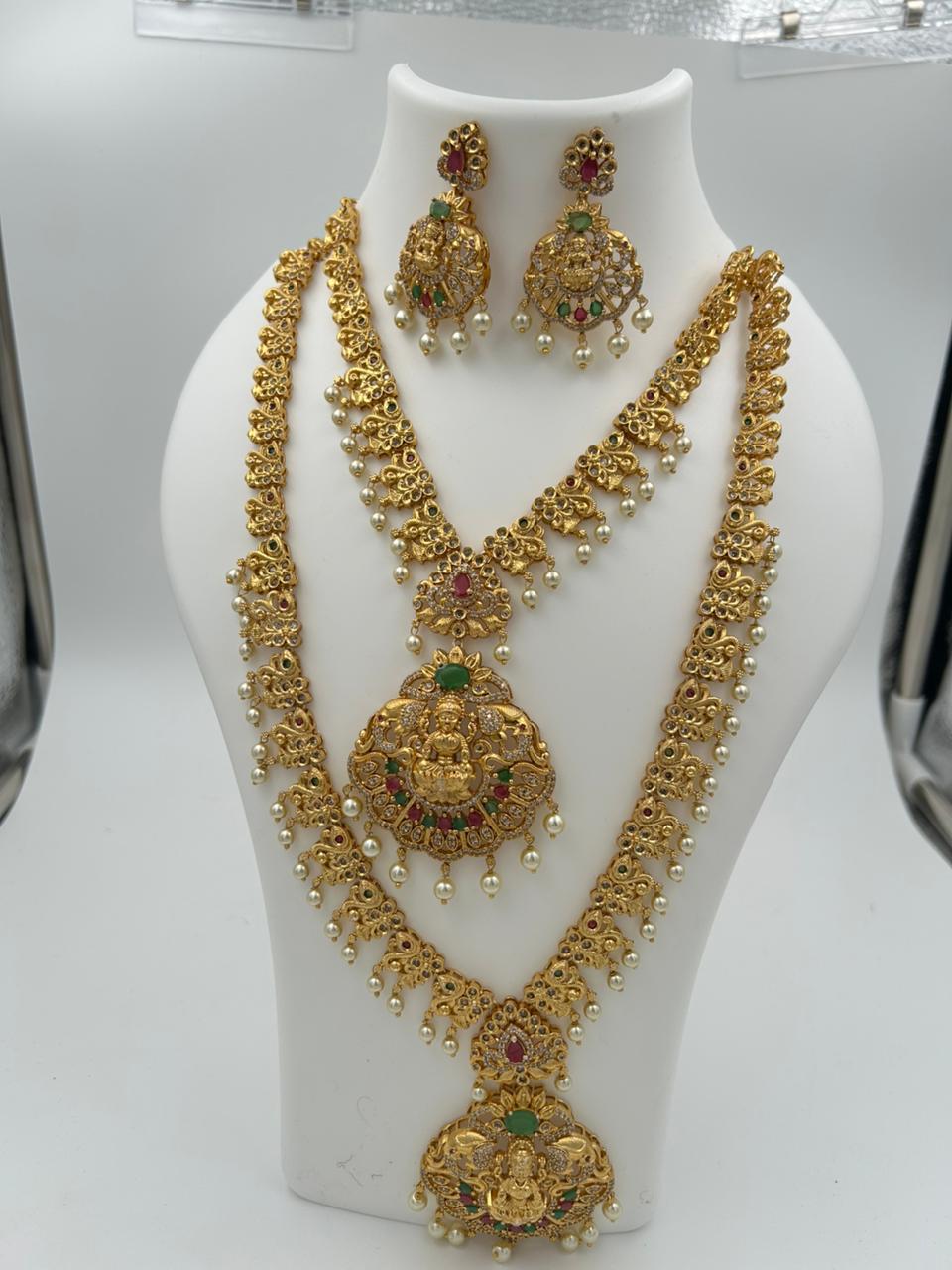 Traditional combo neckset