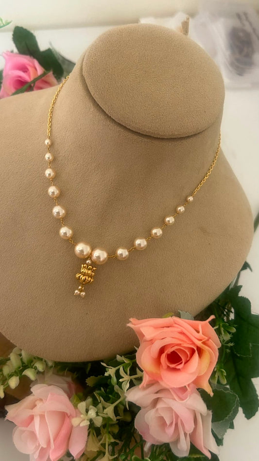 swaroskiPearl Beads Necklace with Antique Pendant – Elegant Handmade Chain