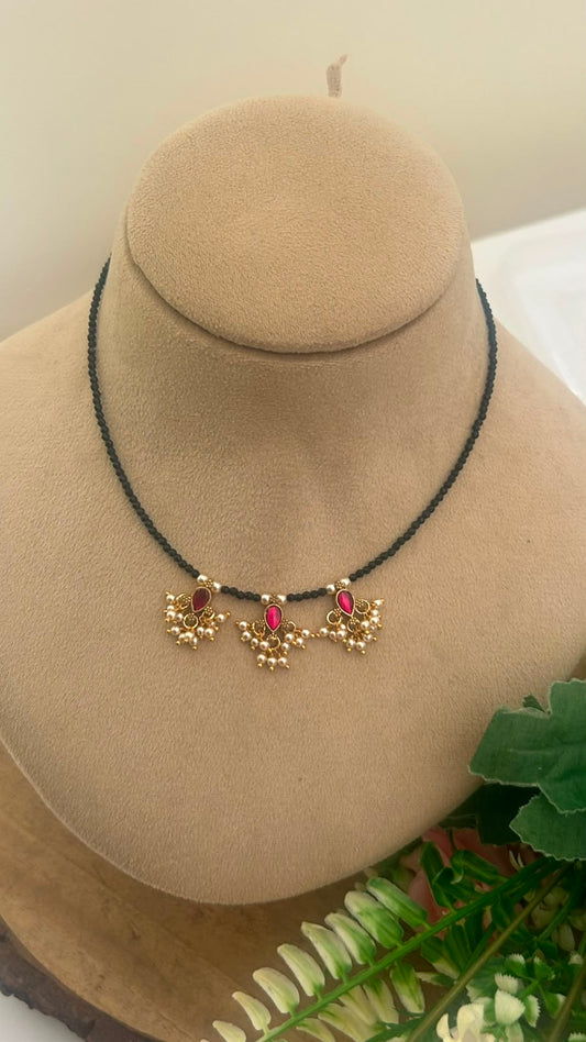 Kundan Drop Design Black Bead Mangalsutra – Invisible Chain Pattern | 14–15 Inches