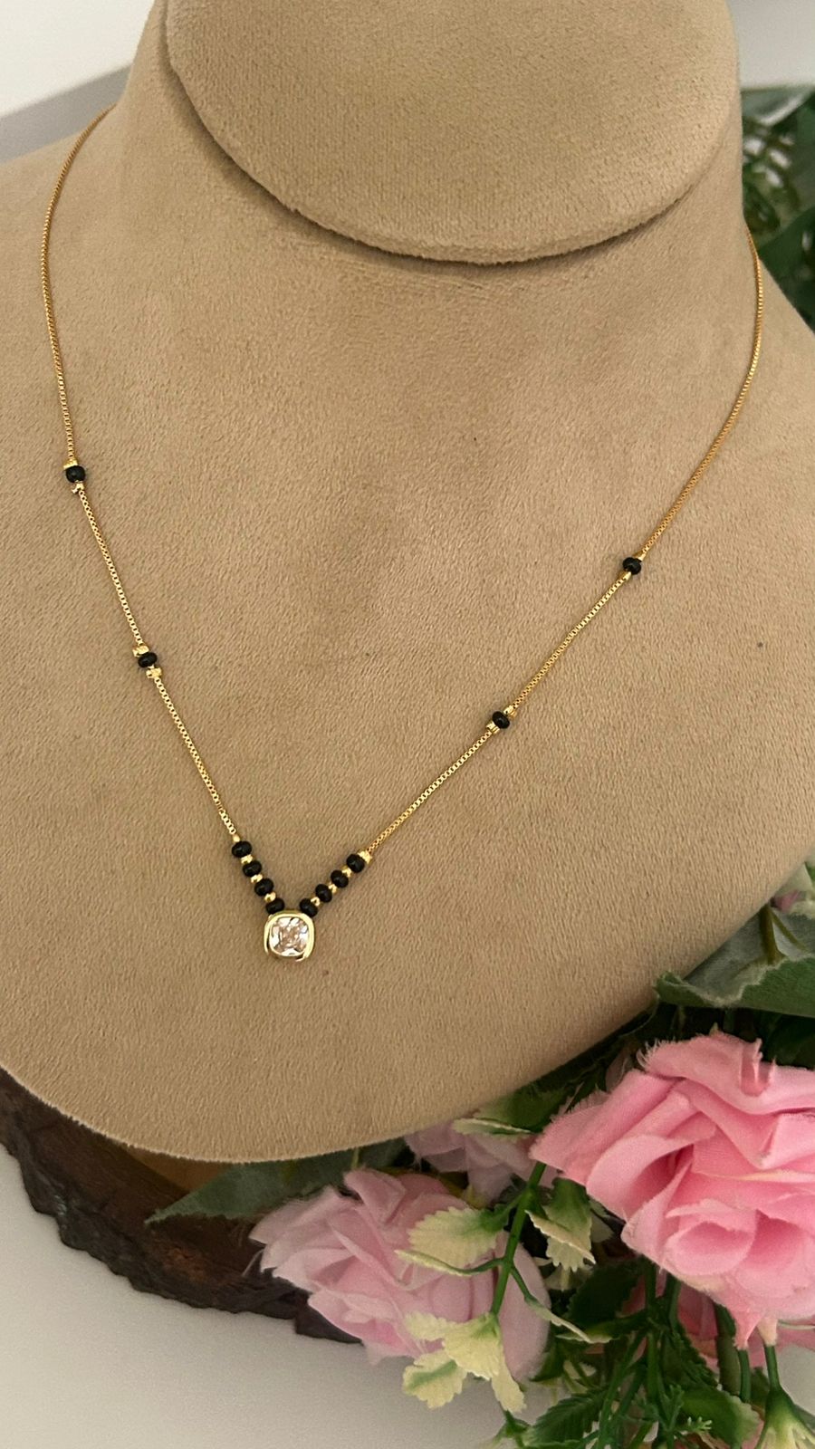 Minimalist Gold Mangalsutra with Cushion Cut White Gemstone