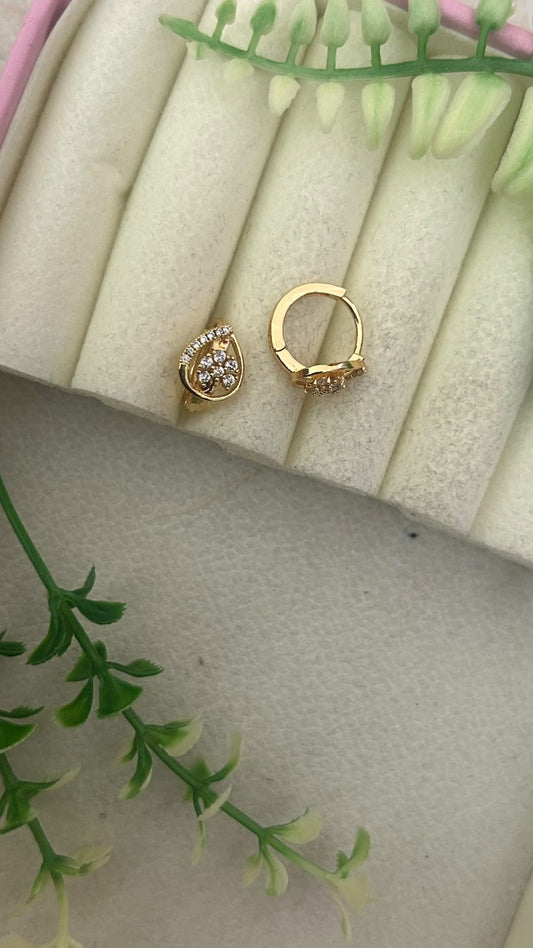 Elegant Teardrop Floral Cluster White CZ Stone Gold Finish Mini Bali Hoop Earrings for Women – Trendy Daily Wear