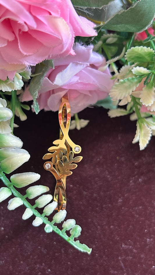 Petal & Leaf Gold  Tone Bracelet openable