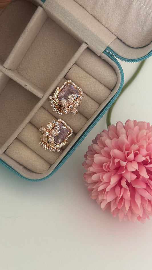 CZ  fancy flower stud