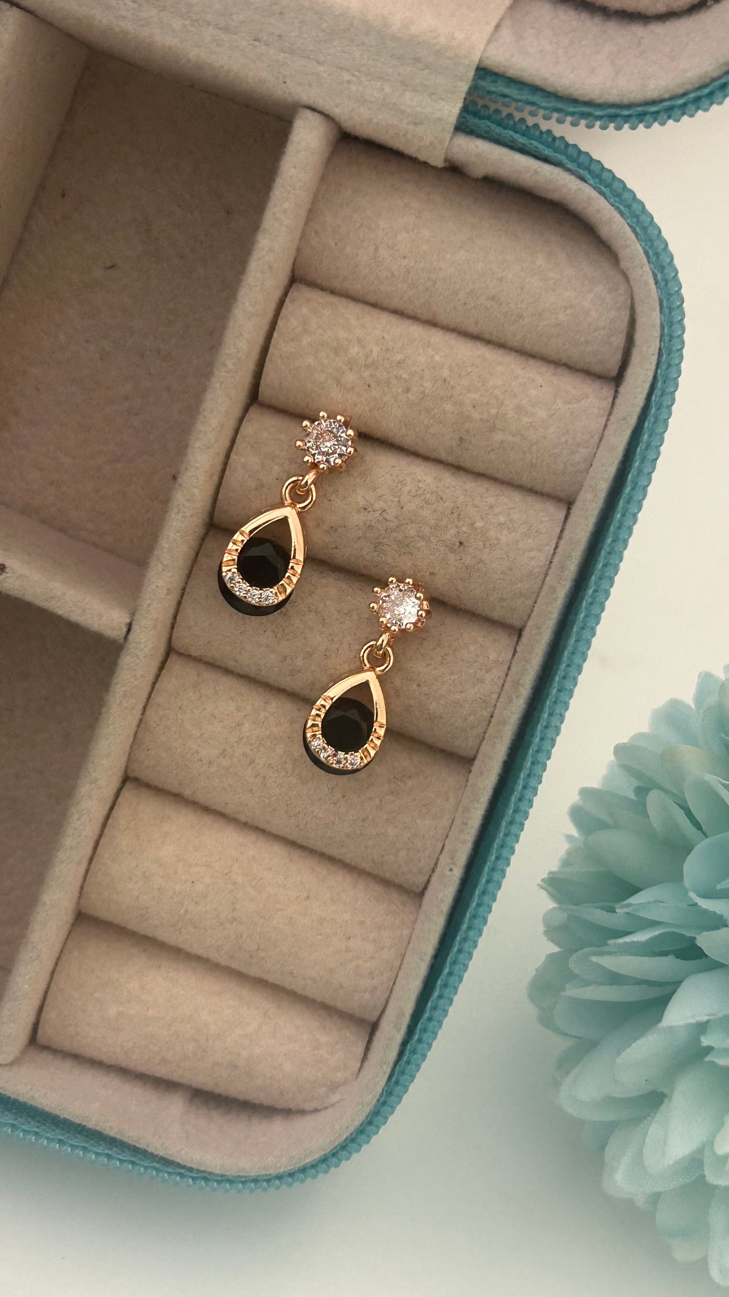 CZ single stone stud with red drop hangings