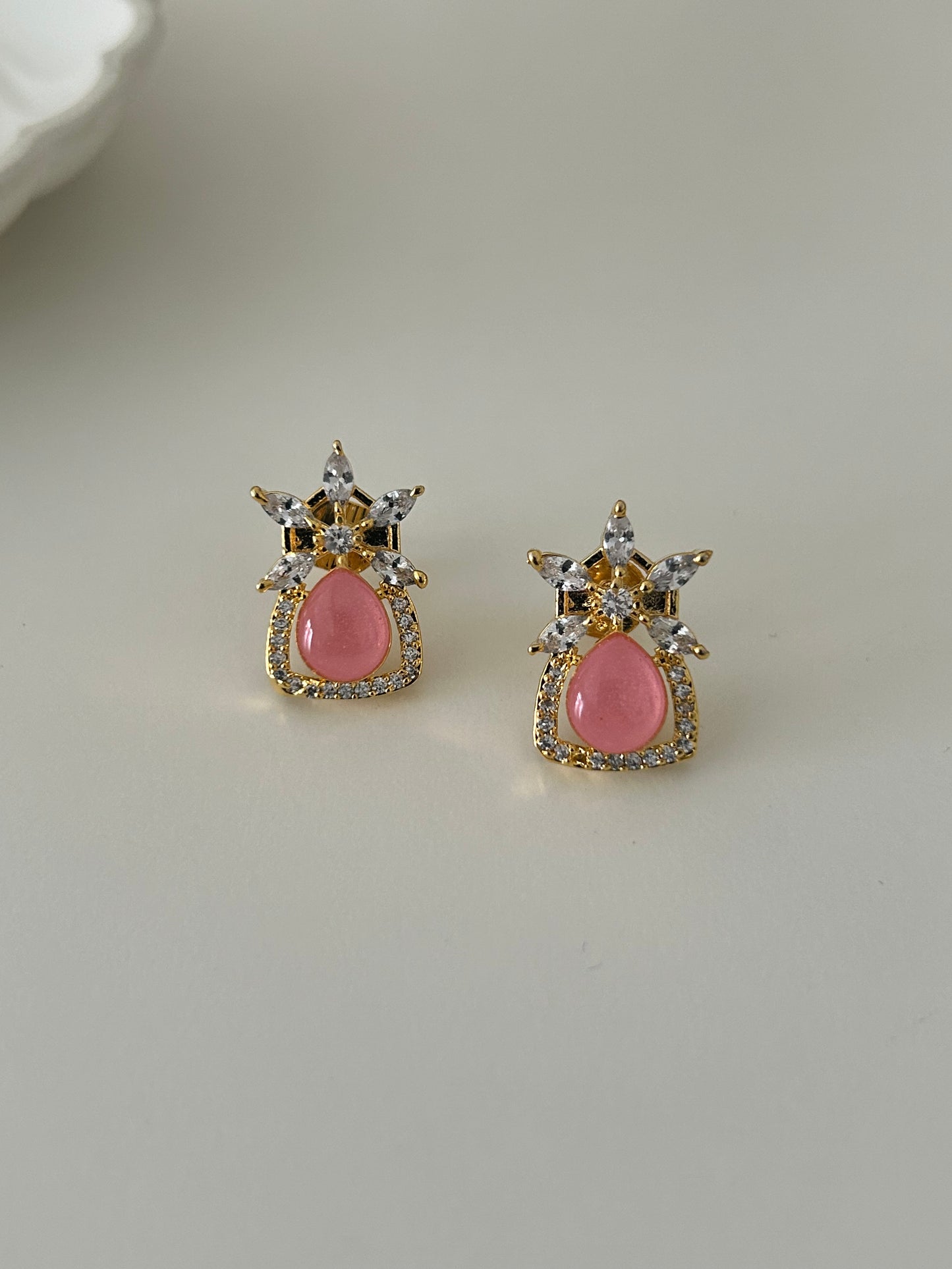 Peach color stud with back screw like gold