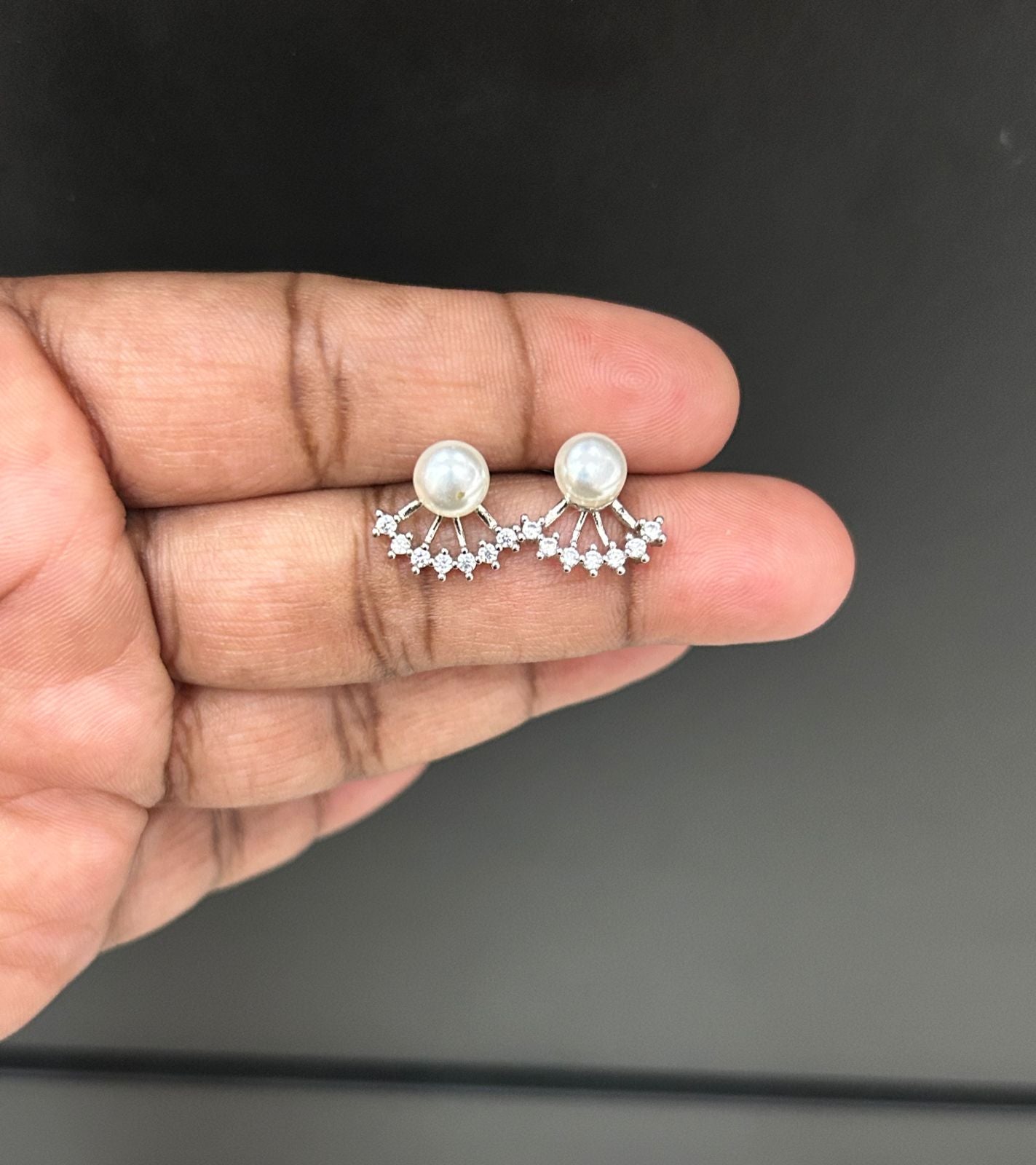 CZ SMALL PEARL STUD