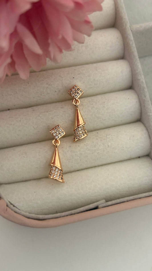 CZ "Golden Edge: Sparkling Geometry" studs