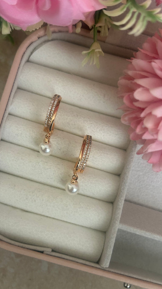 CZ round shape stud with pearl