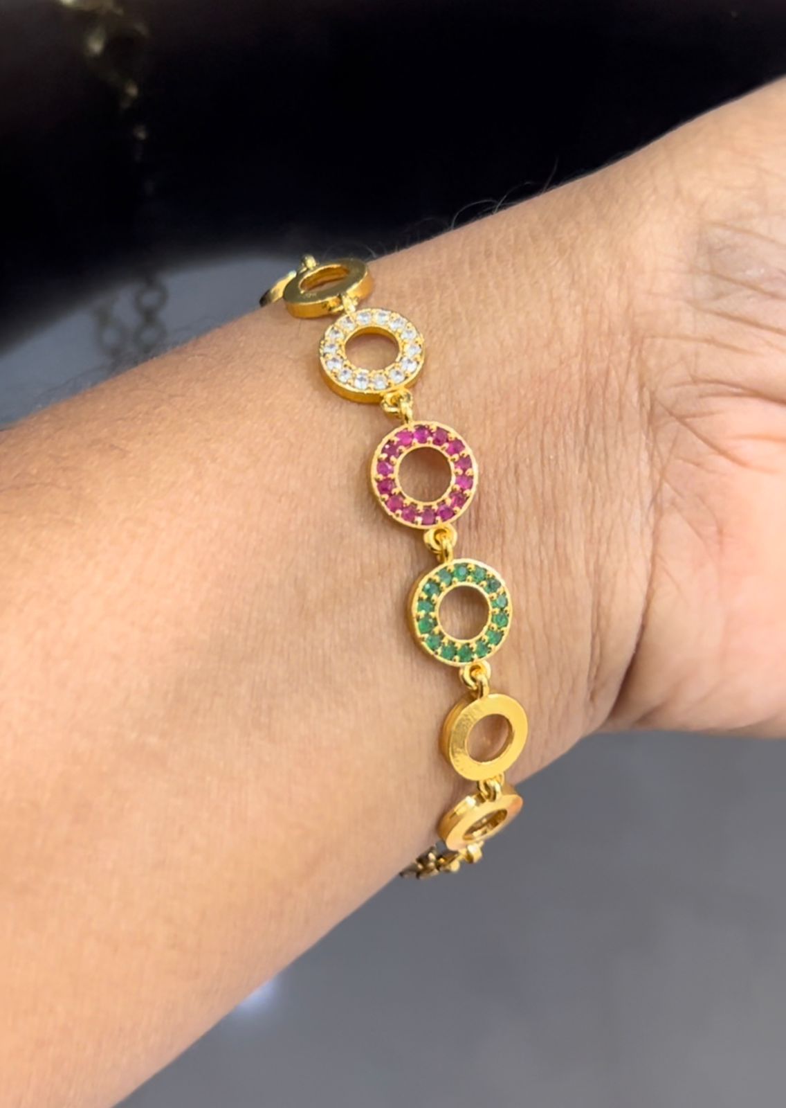 Ad Multi Color Stone Bangles (Set of 4pcs)-B46 - Aishi Jewellery - Buy  Fashion & Imitation Jewels Online