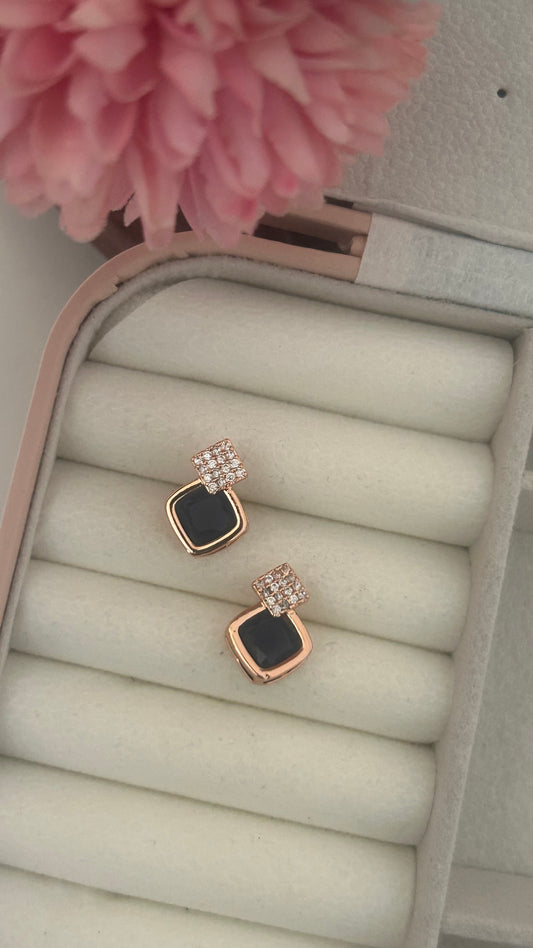 CZ black stone flower stud