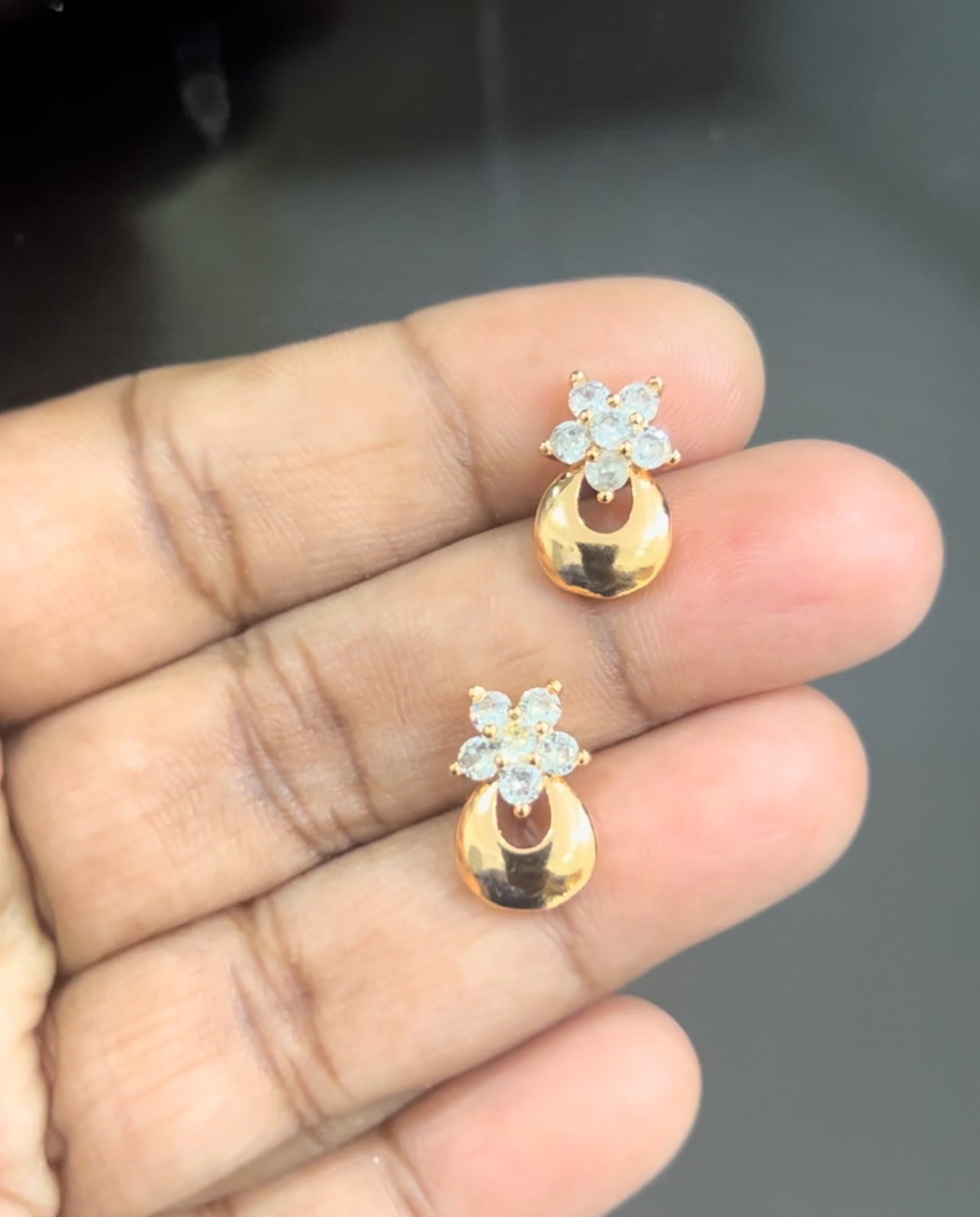 CZ flower with round shape stud