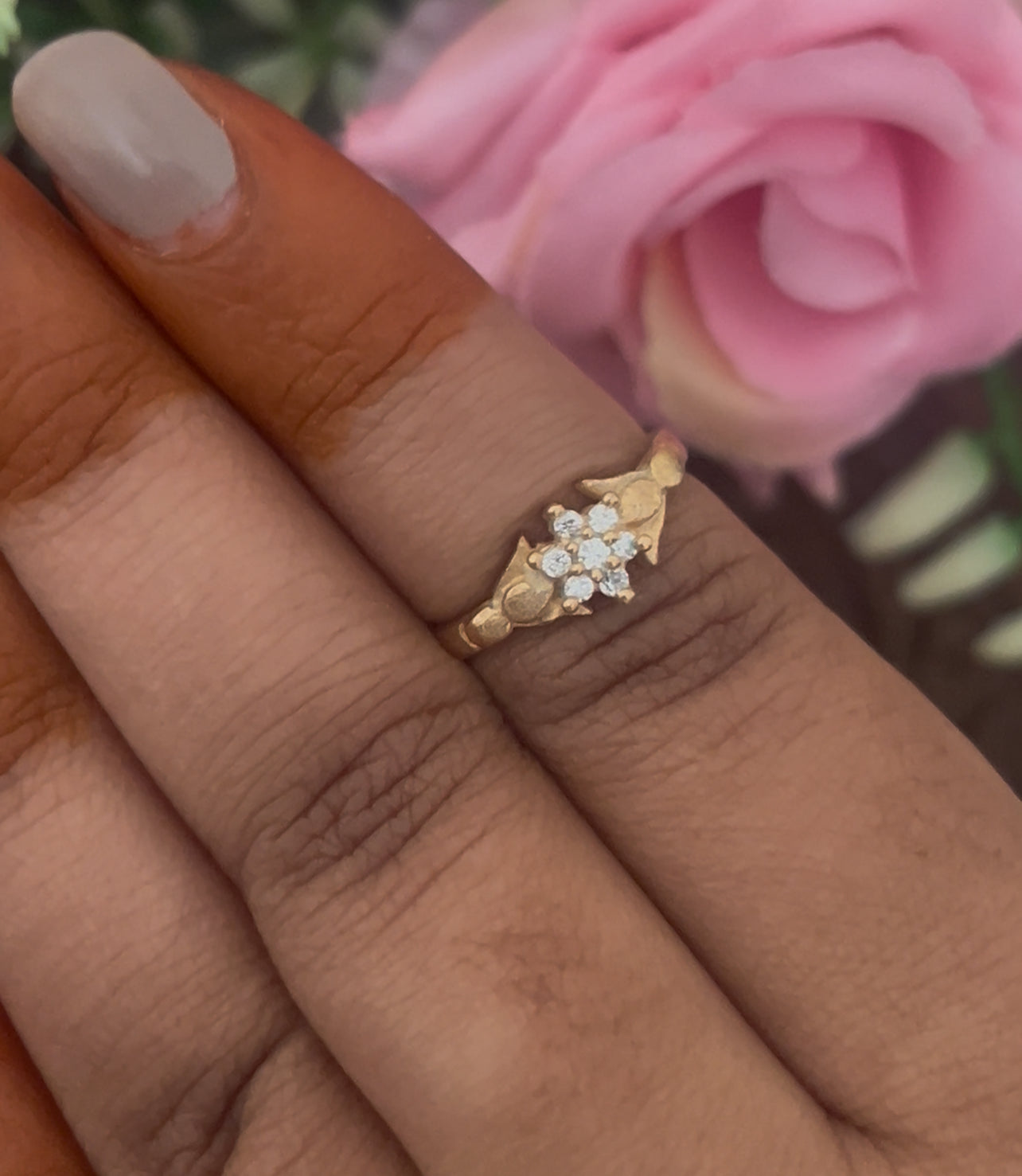 Panchaloam Gold Floral Cluster Diamond Ring – Elegant Designer Finger Ring for Women