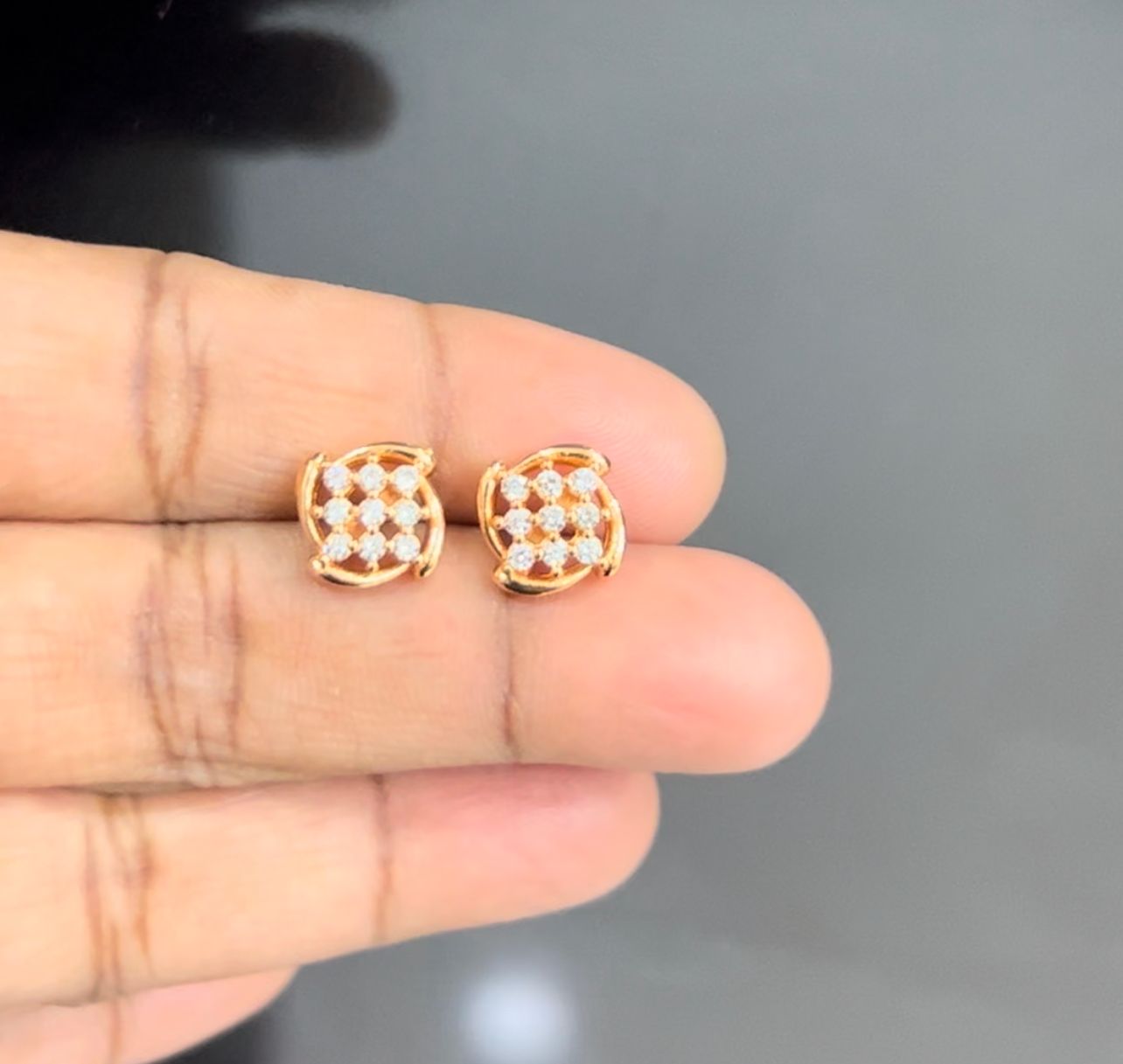 CZ RECTANGLE SHAPE STUDS WITH FULL STONES