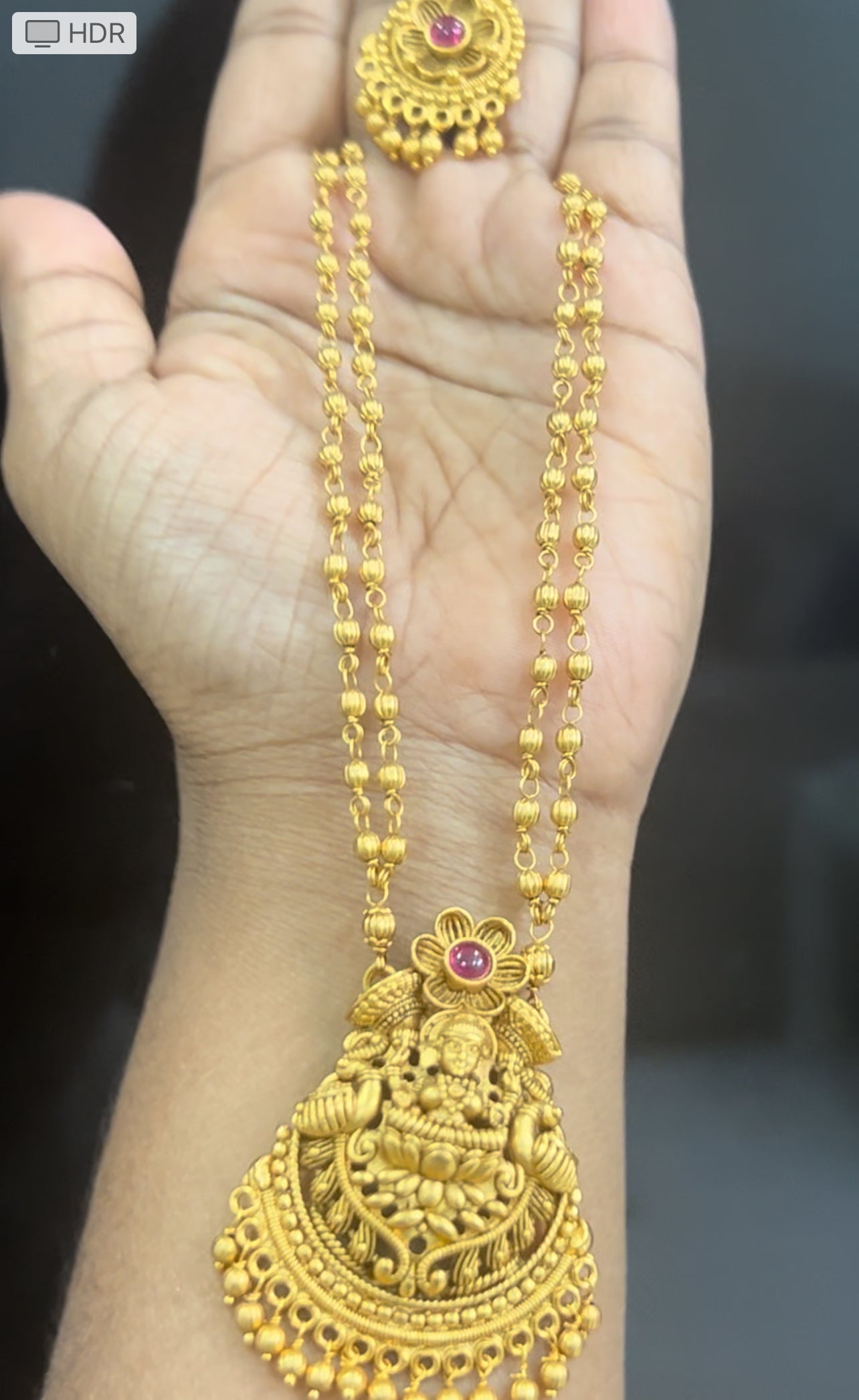 Lakshmi Devi locket chain with earrings