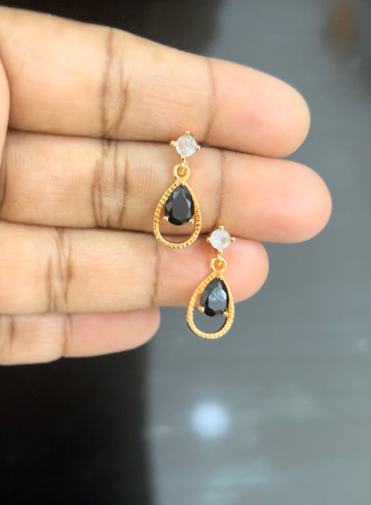 CZ single stone with black stone drops