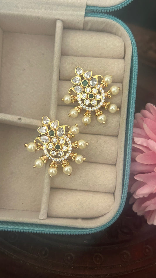 Flower with pearl studs