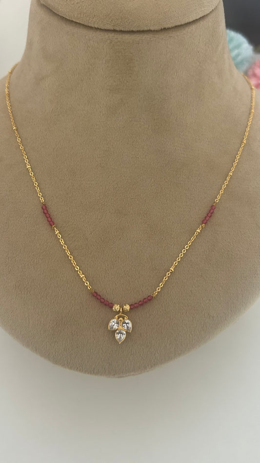 Elegant chain with polki pendent and red beads in 18 inches