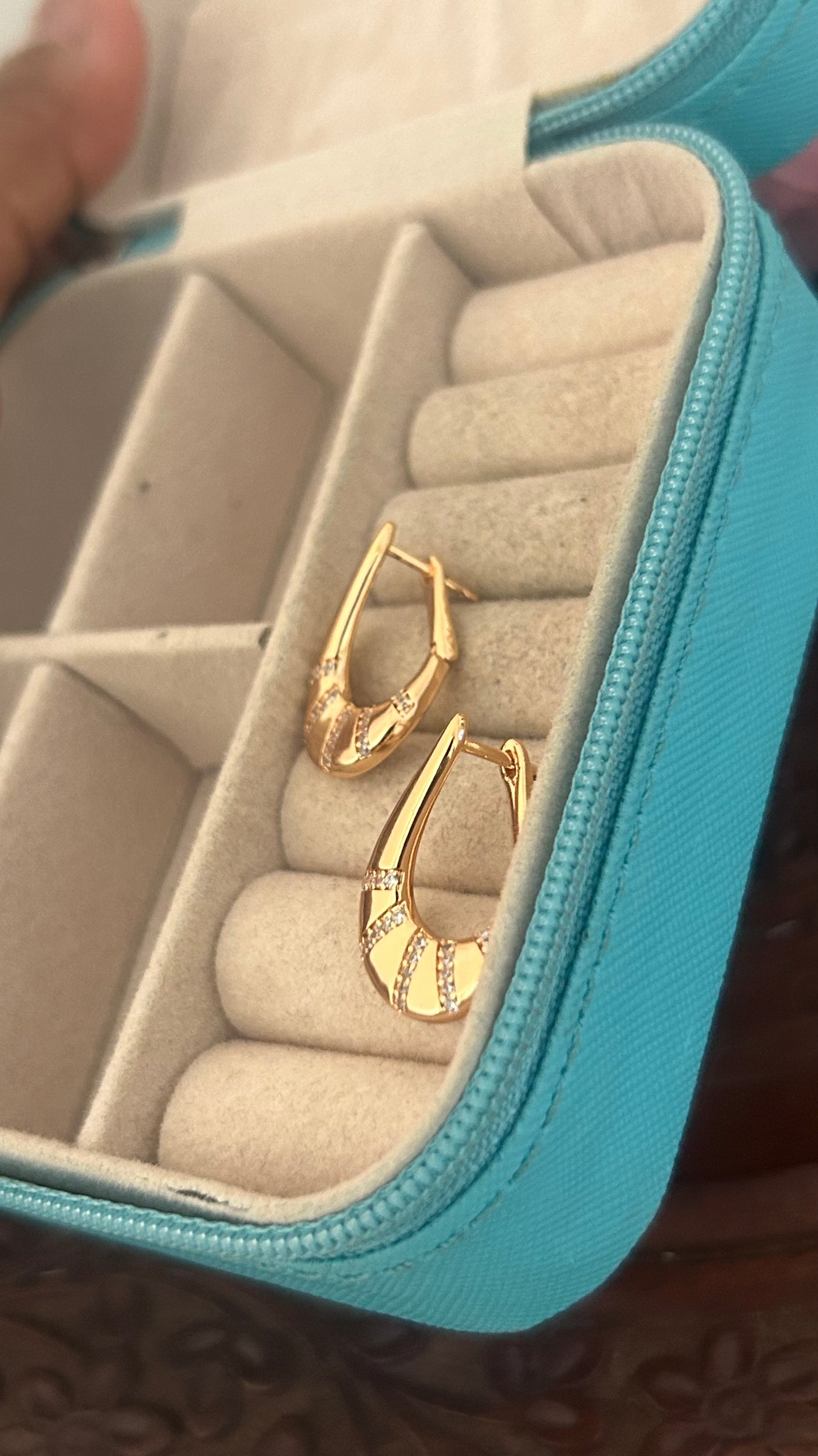 CZ curved Bali