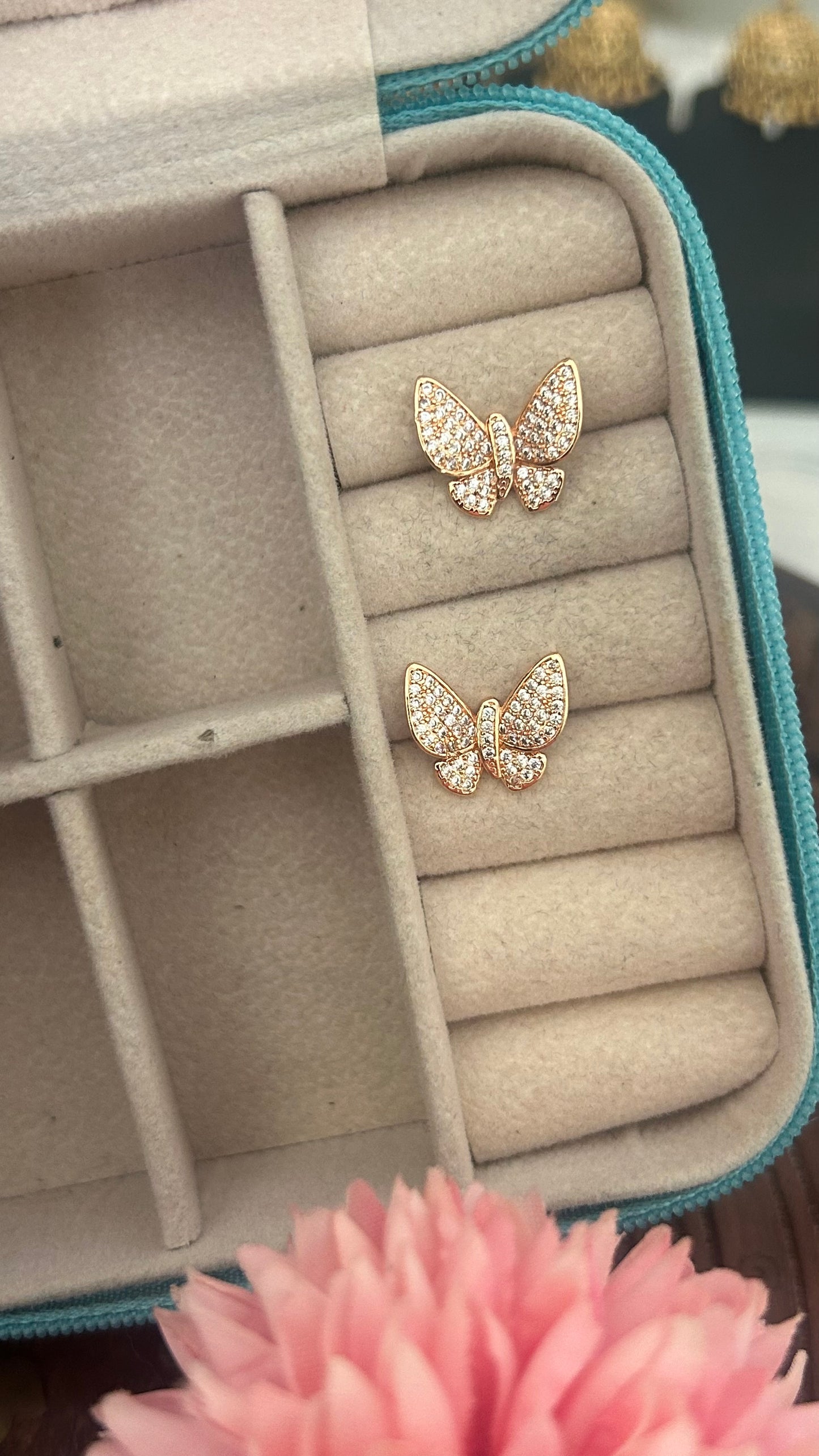 Cz butterfly stud in white