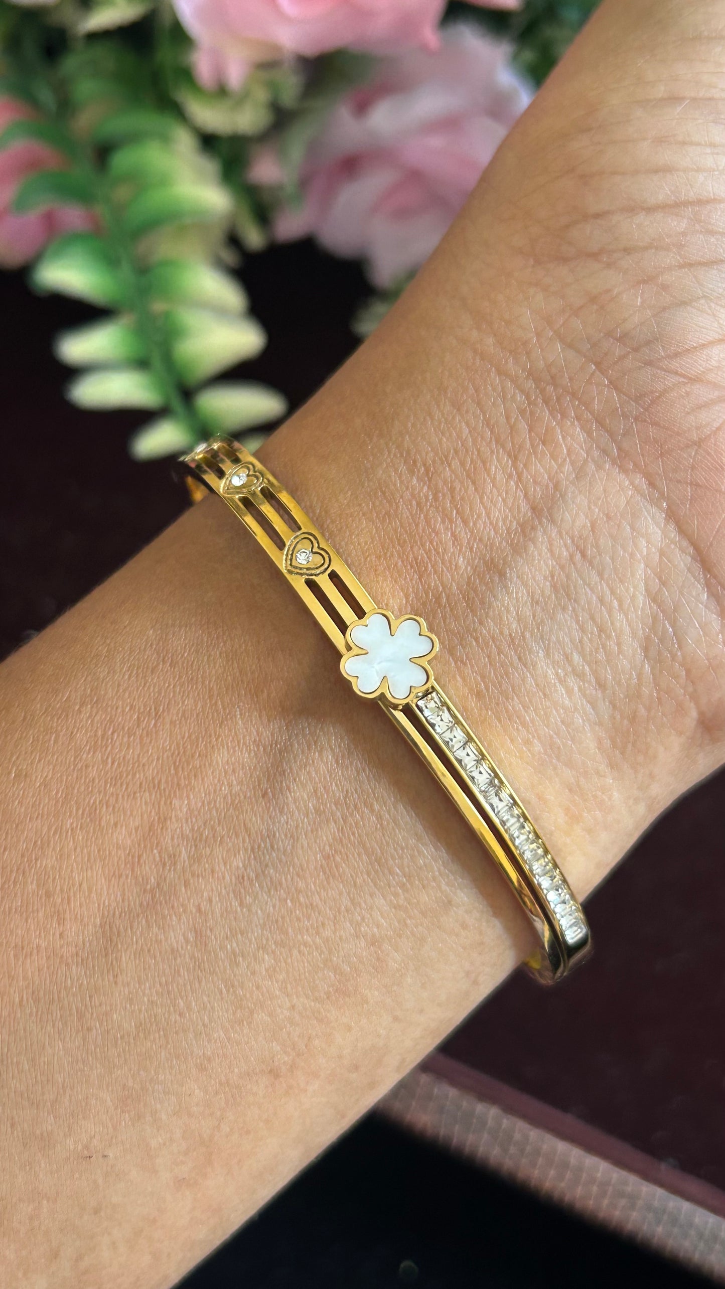 Floral Charm Gold Tone Openable Kada Bracelet