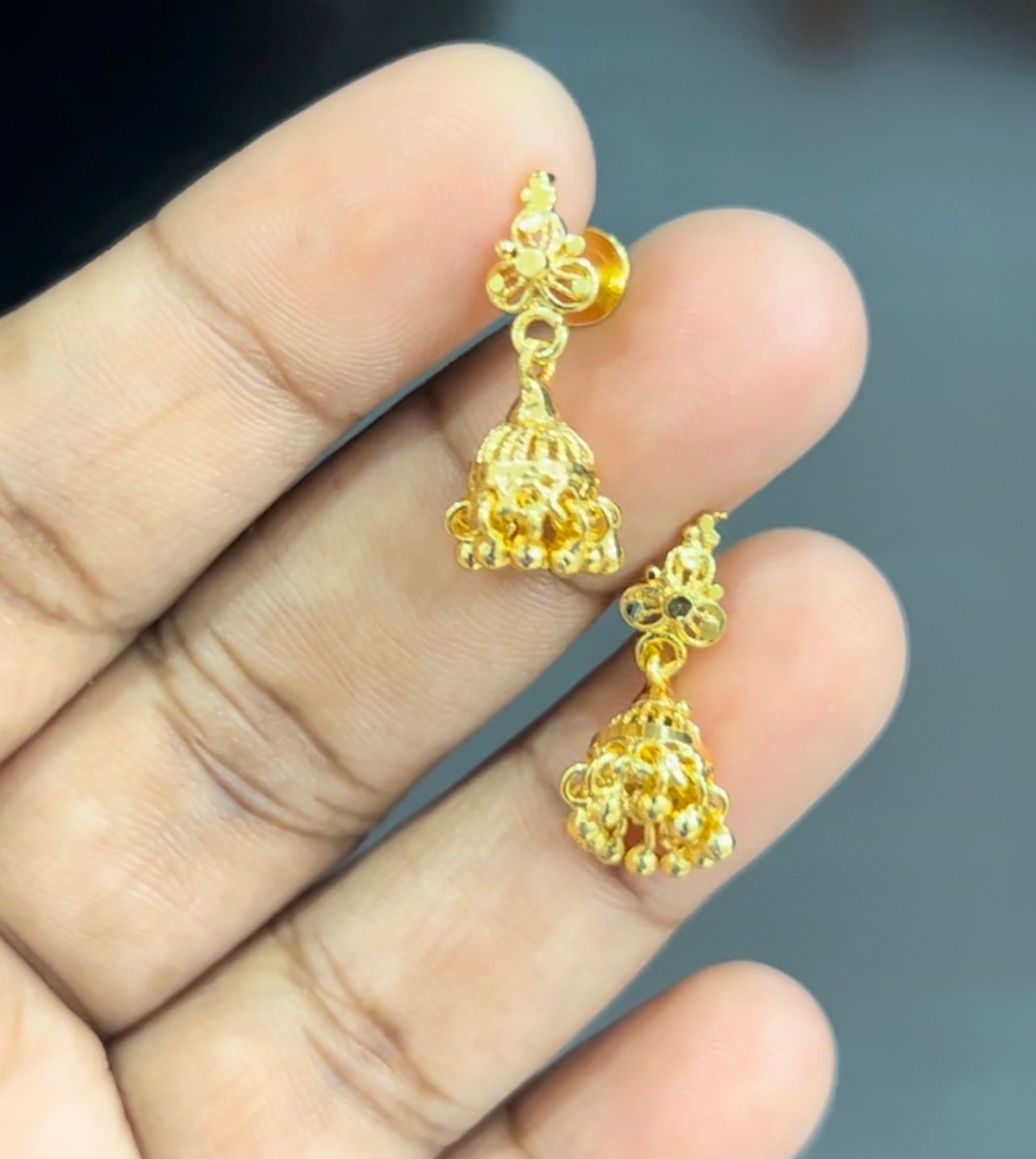 SMALL JUMKA EAR RINGS WITH SCREWBACK