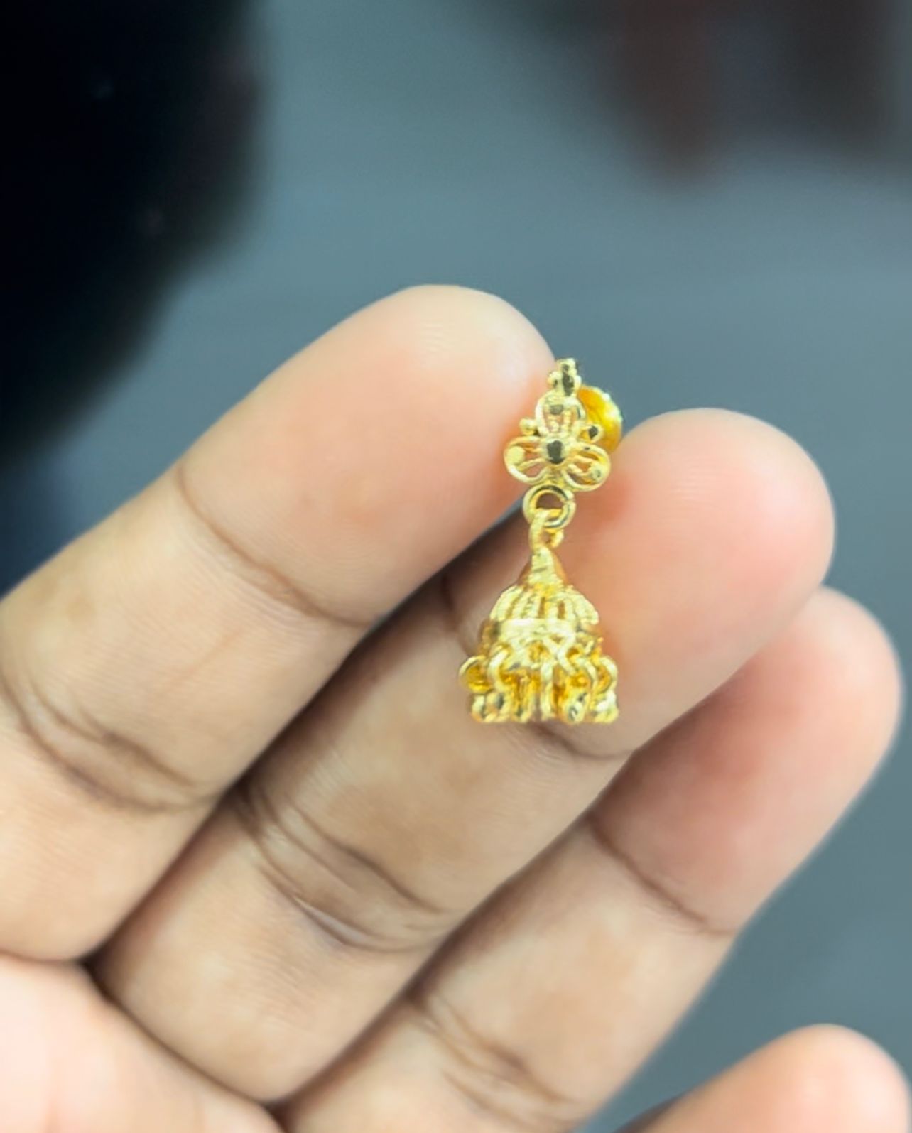 SMALL JUMKA EAR RINGS WITH SCREWBACK