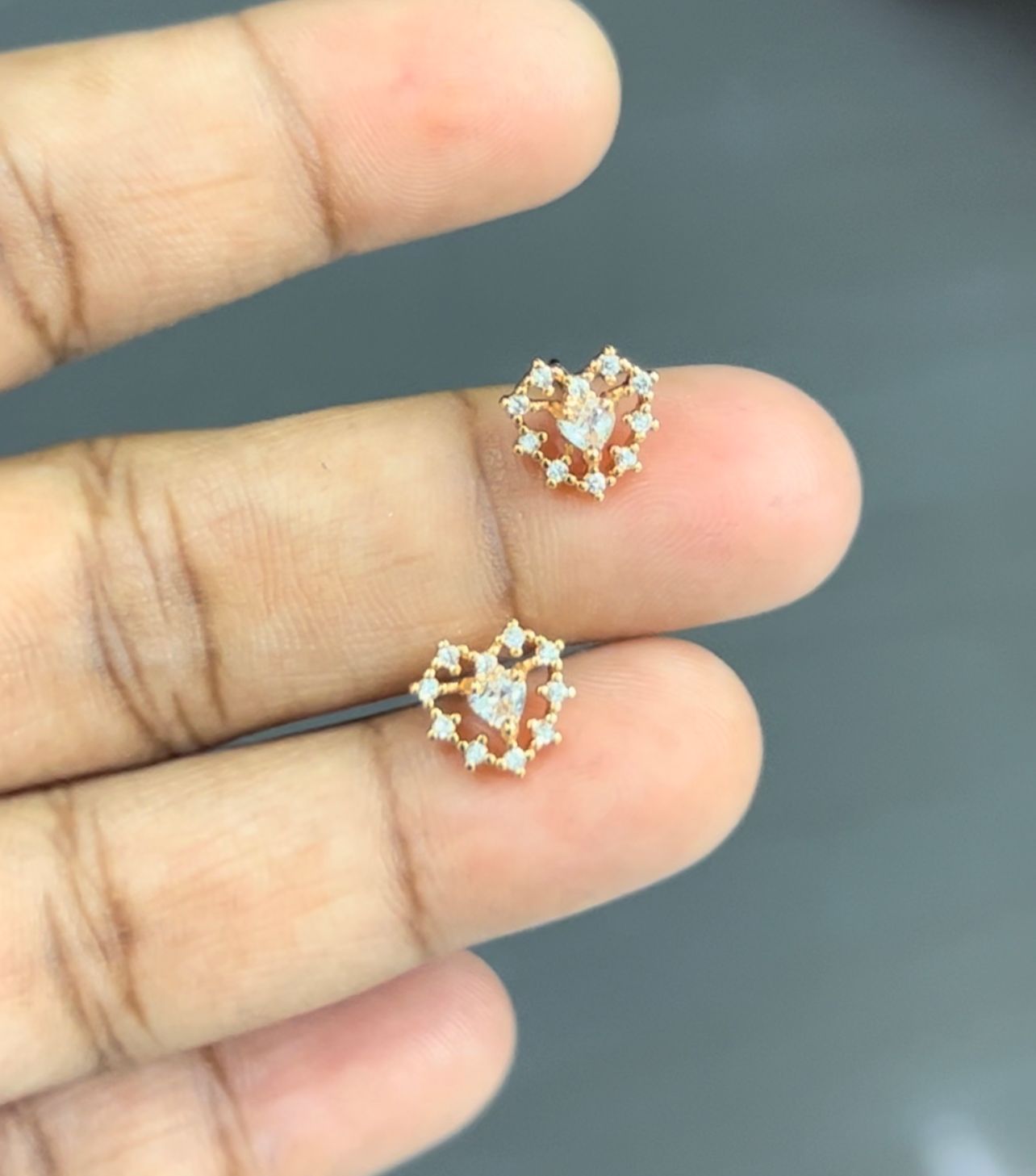 CZ CUTE LOVE SHAPED EARRINGS