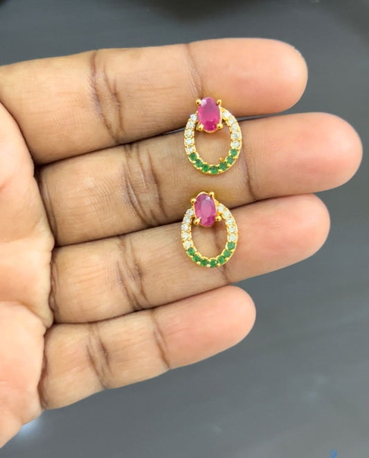 ROUND SHAPED SCREWBACK EARRINGS