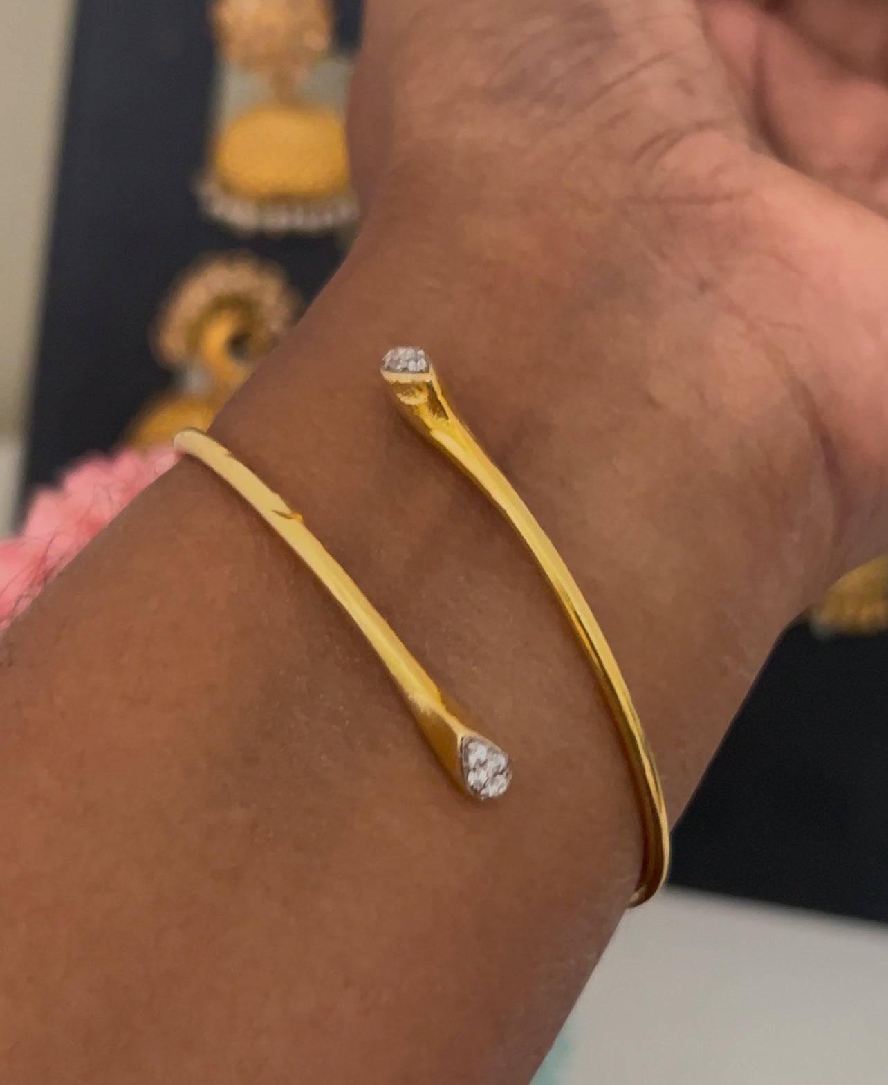 Premium Nikhil Free Diamond Braclet