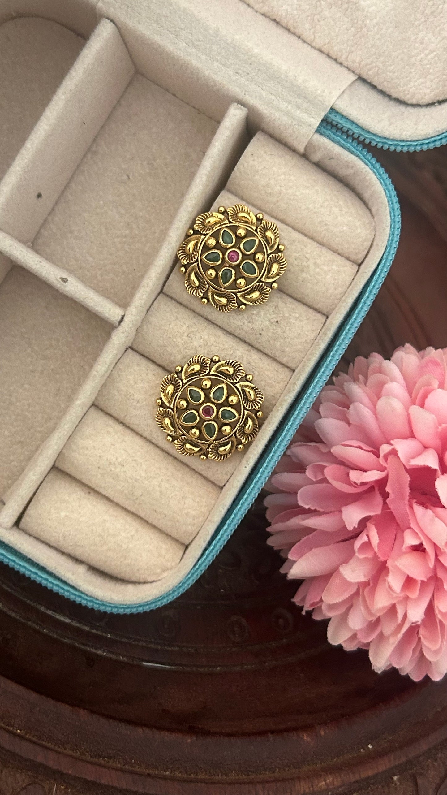 Nakshi flower stud