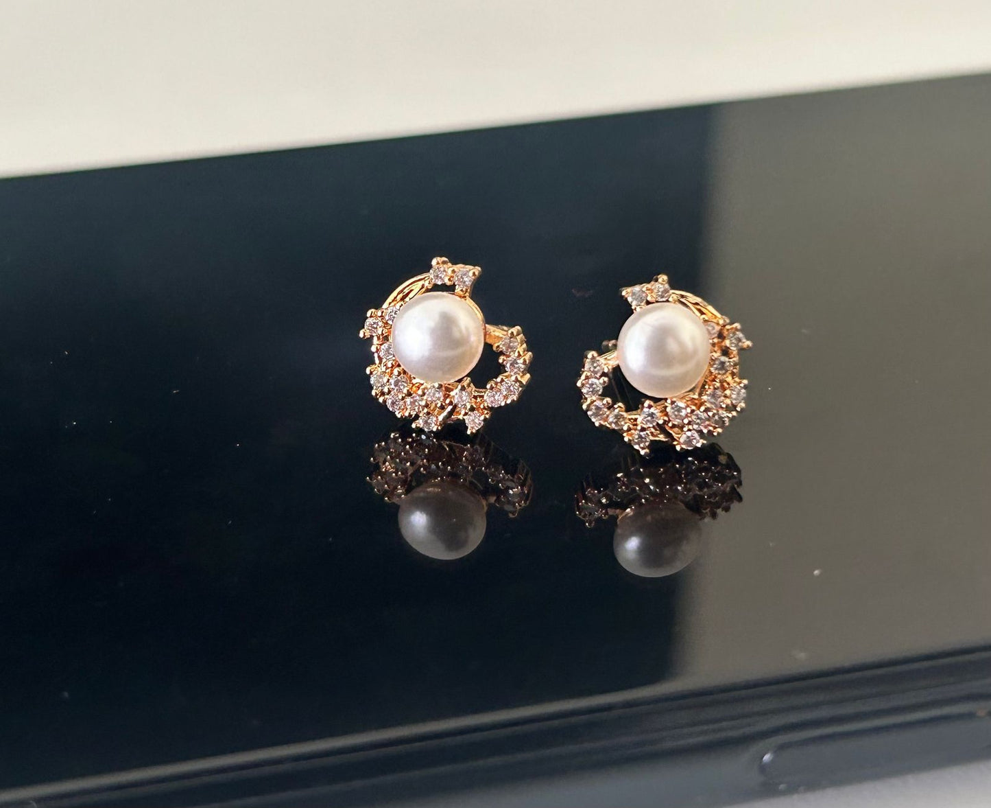 CZ floral moon shape stud with pearl