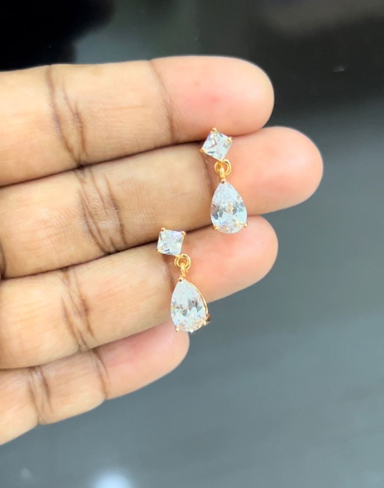 CZ STONE STUD WITH STONE DROPS