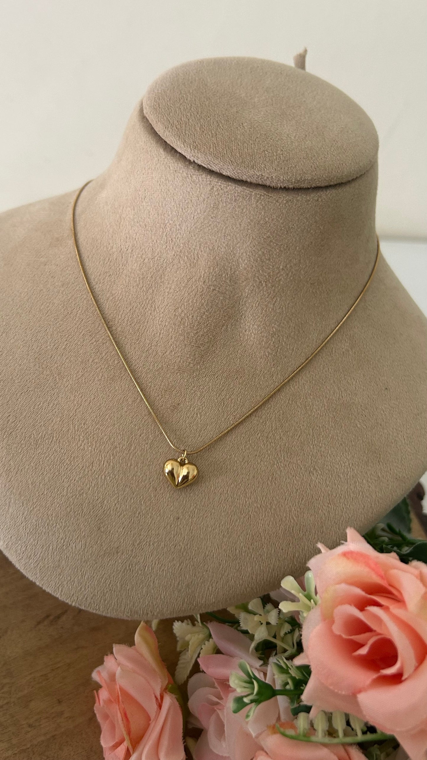 ✨ Anti-Tarnish Heart Pendant Chain | Minimal Necklace