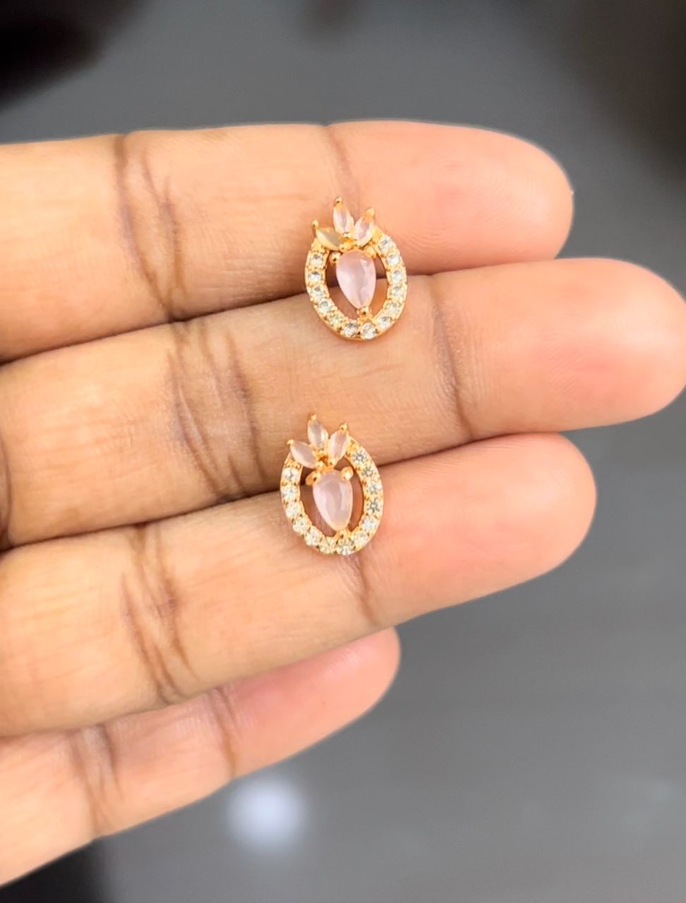 CZ PEACH COLOUR OVAL SHAPE STUD