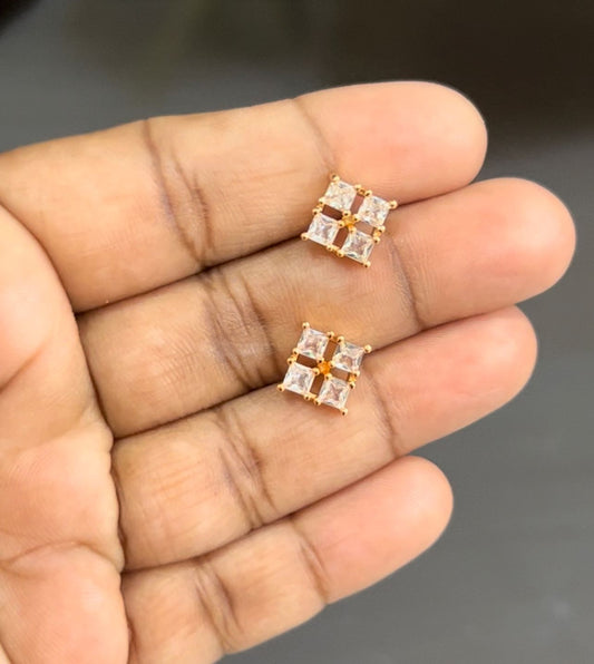 CZ DIAMOND SHAPE STUD