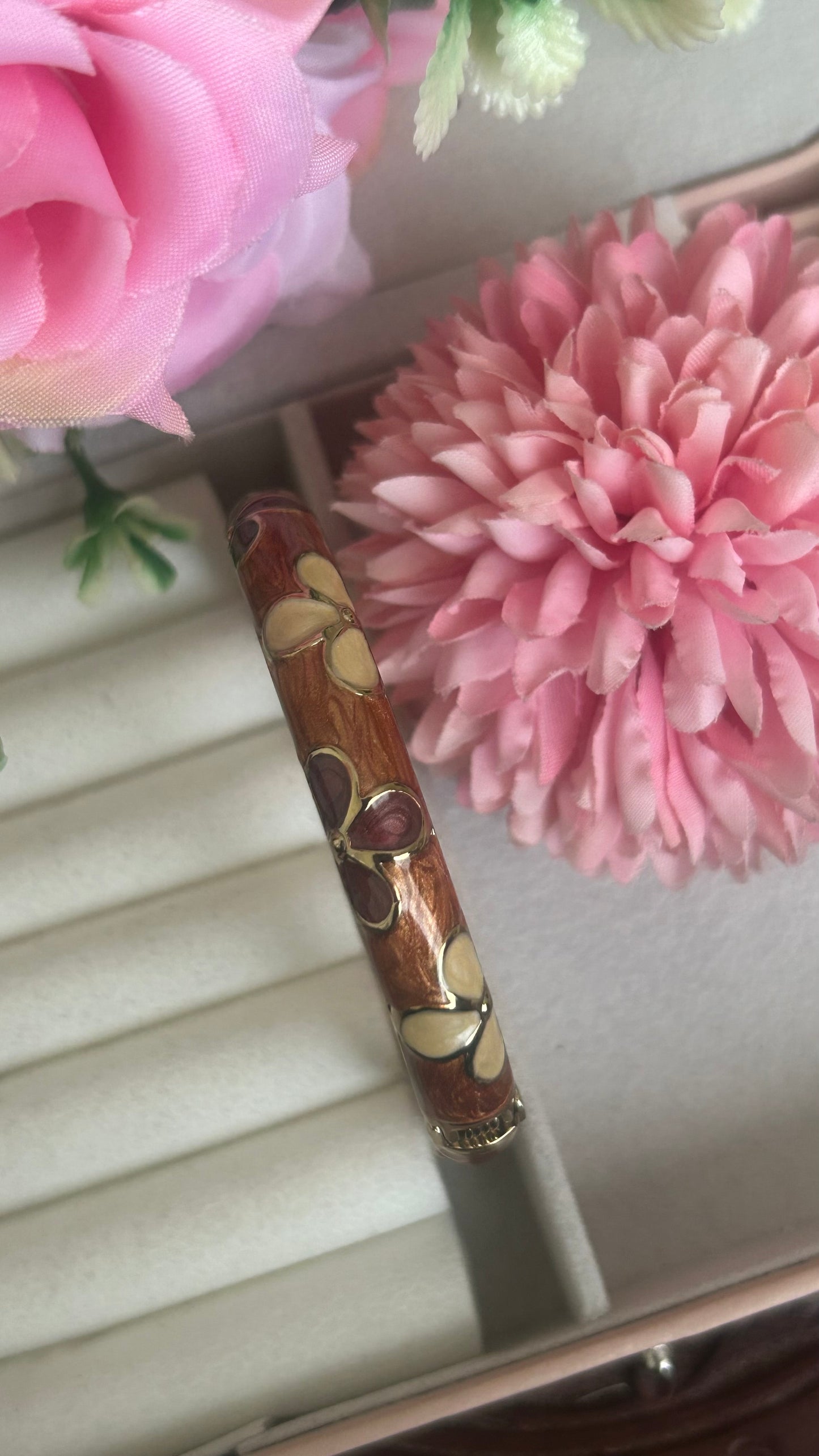 Crimson blossom enamel kada ll openable kada