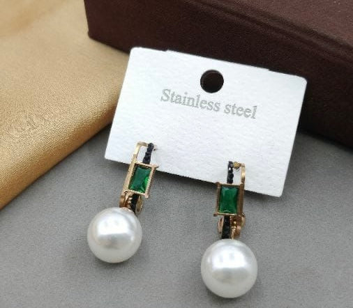 Cz multi type variable pearl hanging stud