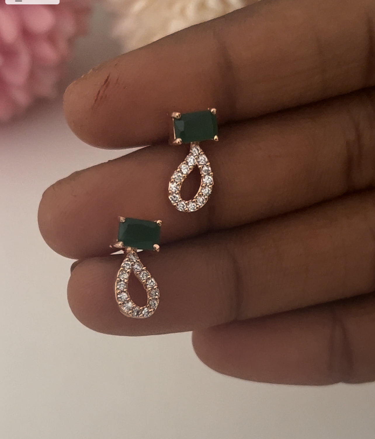 CZ green stone curved shape stud