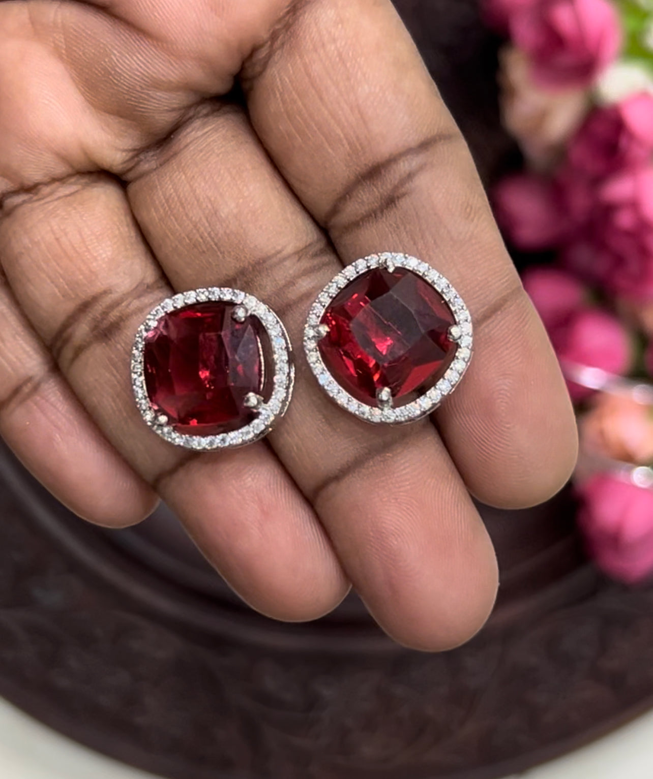 Sliver finish chain with earrings in red