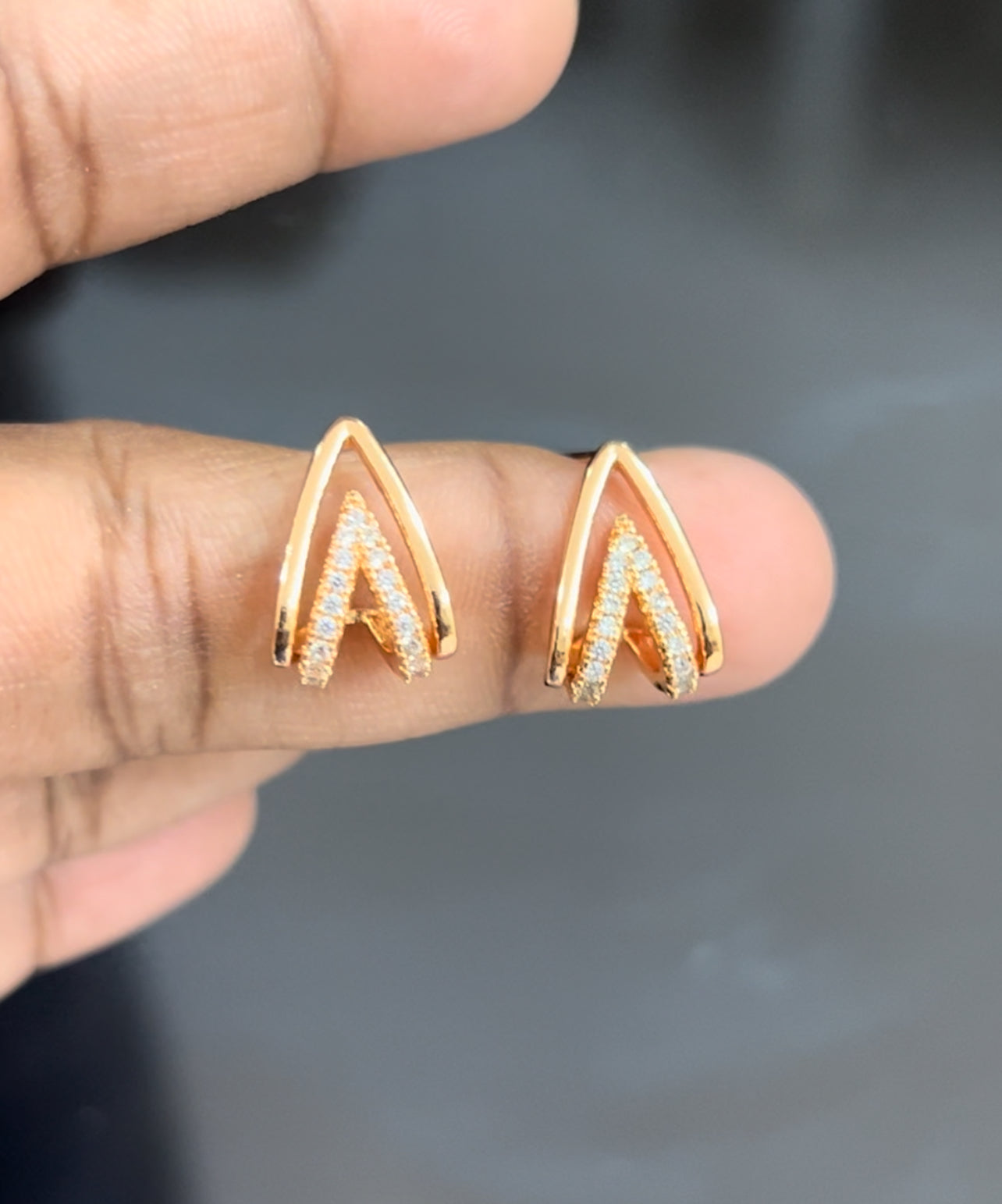 CZ inverted triangle shape stud