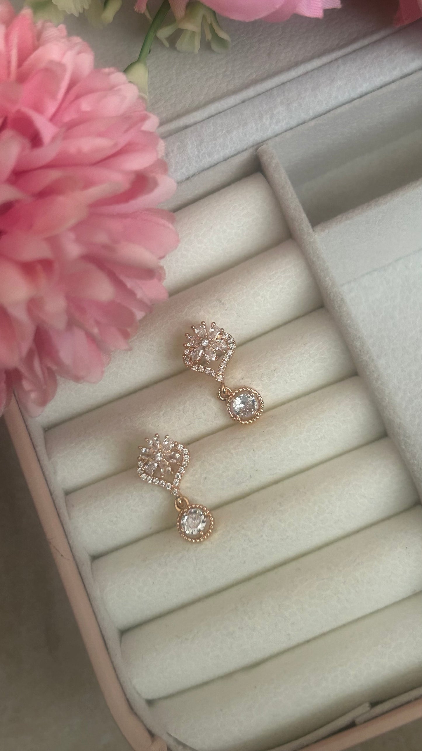 CZ flower stud with drops